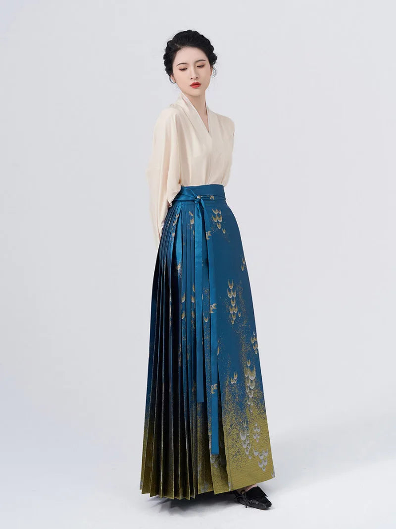 Elegant Chinese Horse Face Skirt