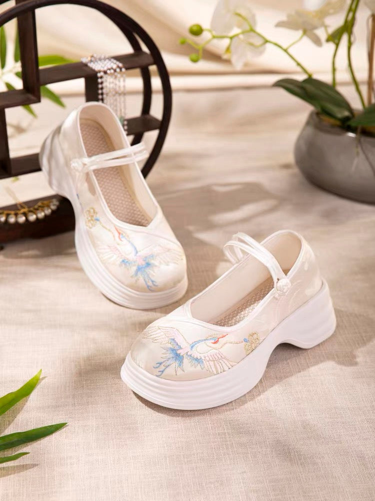 Crane Traditional Chinese Hanfu Shoes