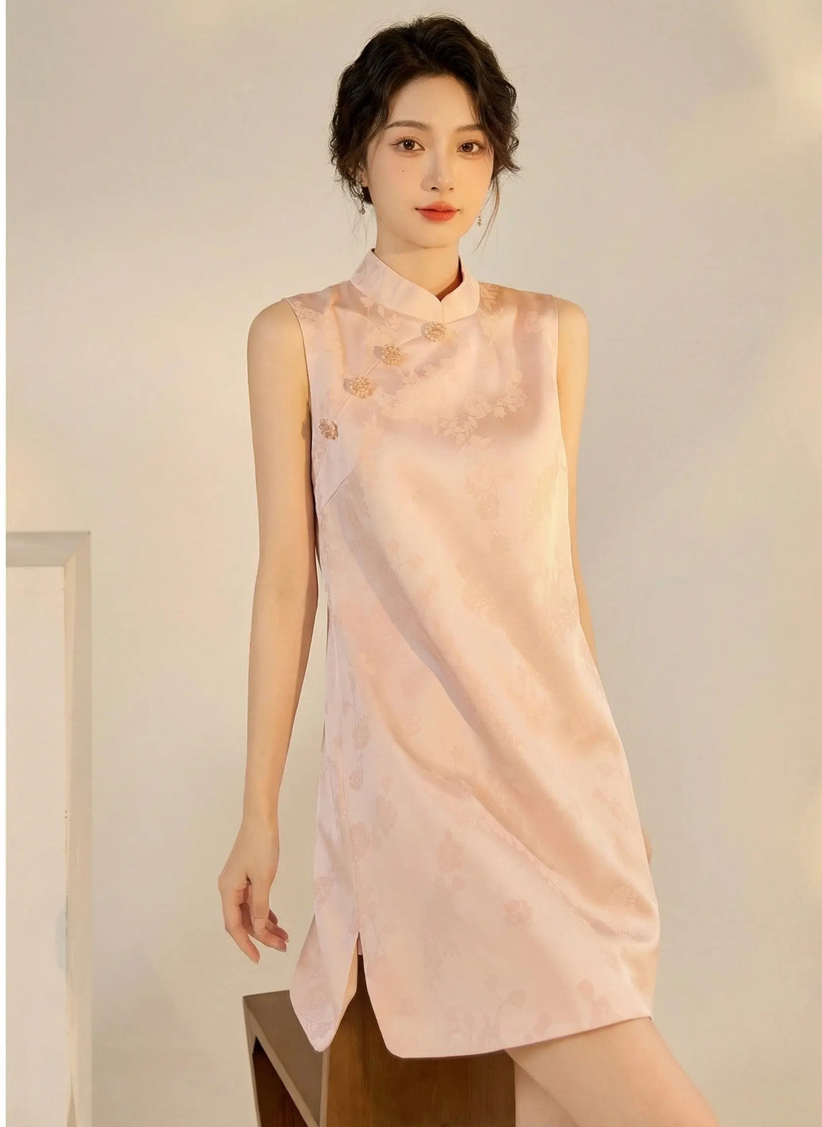 New Chinese Style-Modern Pastel Pink Sleeveless A-Line Mini Qipao