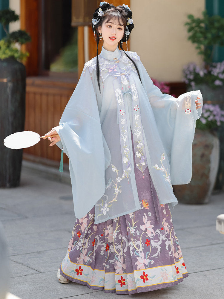 Ming Dynasty Hanfu Set with Cloud Collar & Mamian Skirt|Sleepless Petal 花未眠