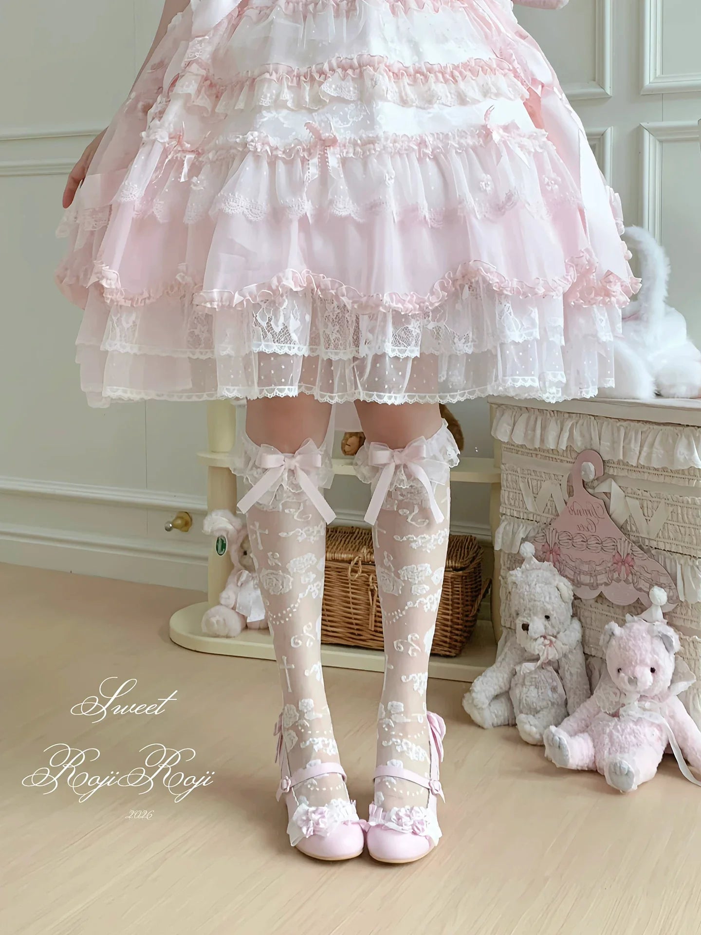 Summer Sweet Lolita Rose Jacquard Bow Socks