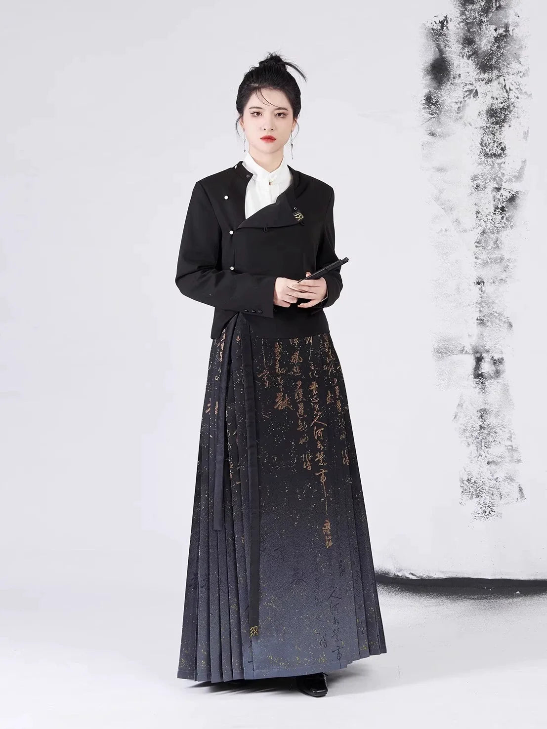 Chinese Blouse & Mamian Skirt Outfit | Chu Zhi 褚知
