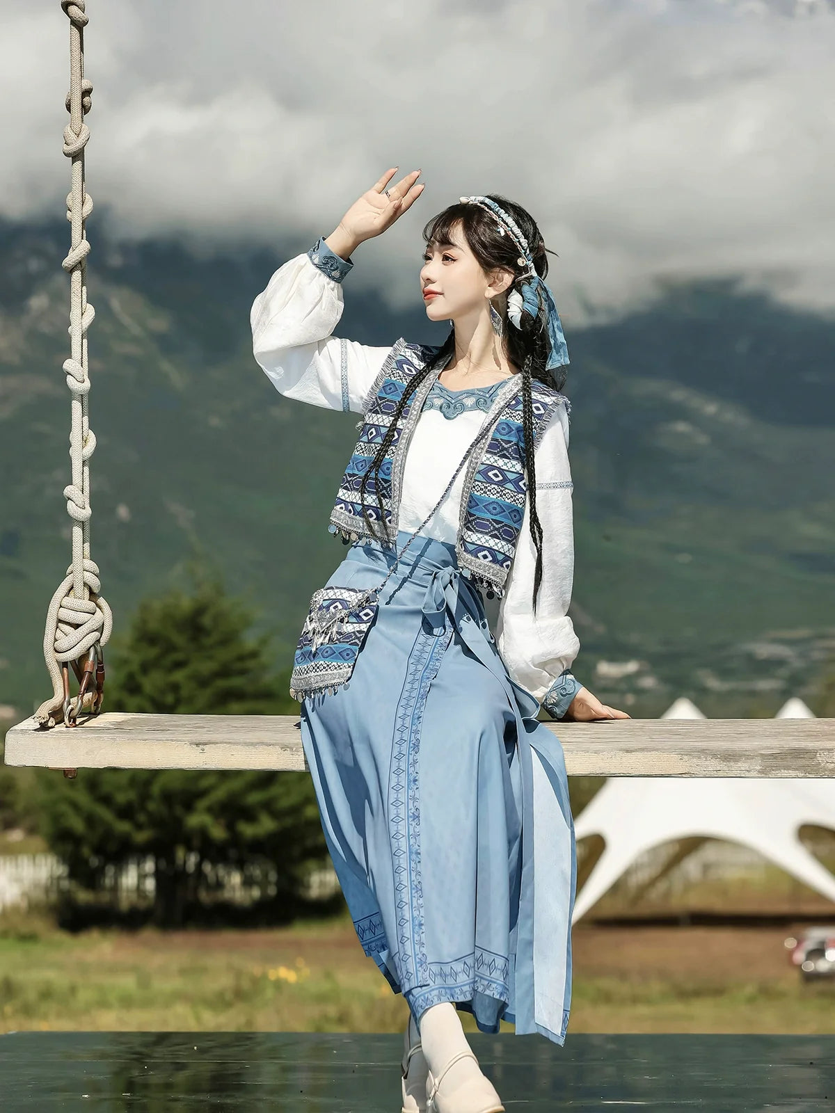 Fulan 潋滟浮兰 - New Chinese Style Ethnic Wrap Skirt and Vest Outfit