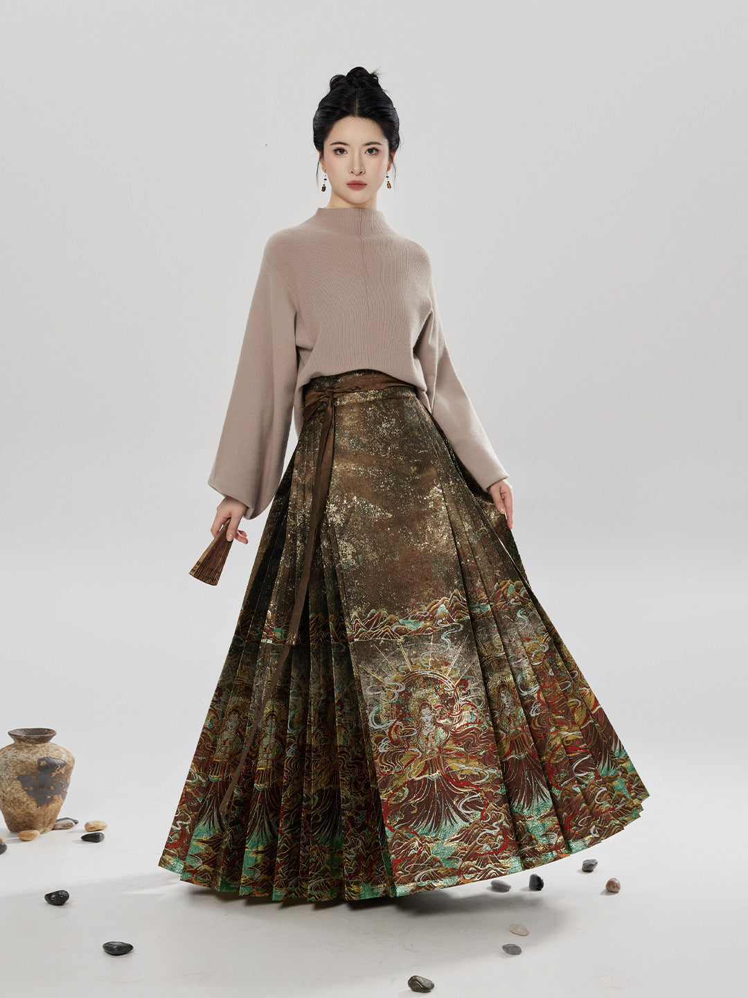 Earth God | Modern Ming Dynasty Sweater and Mamianqun Skirt Hanfu Set