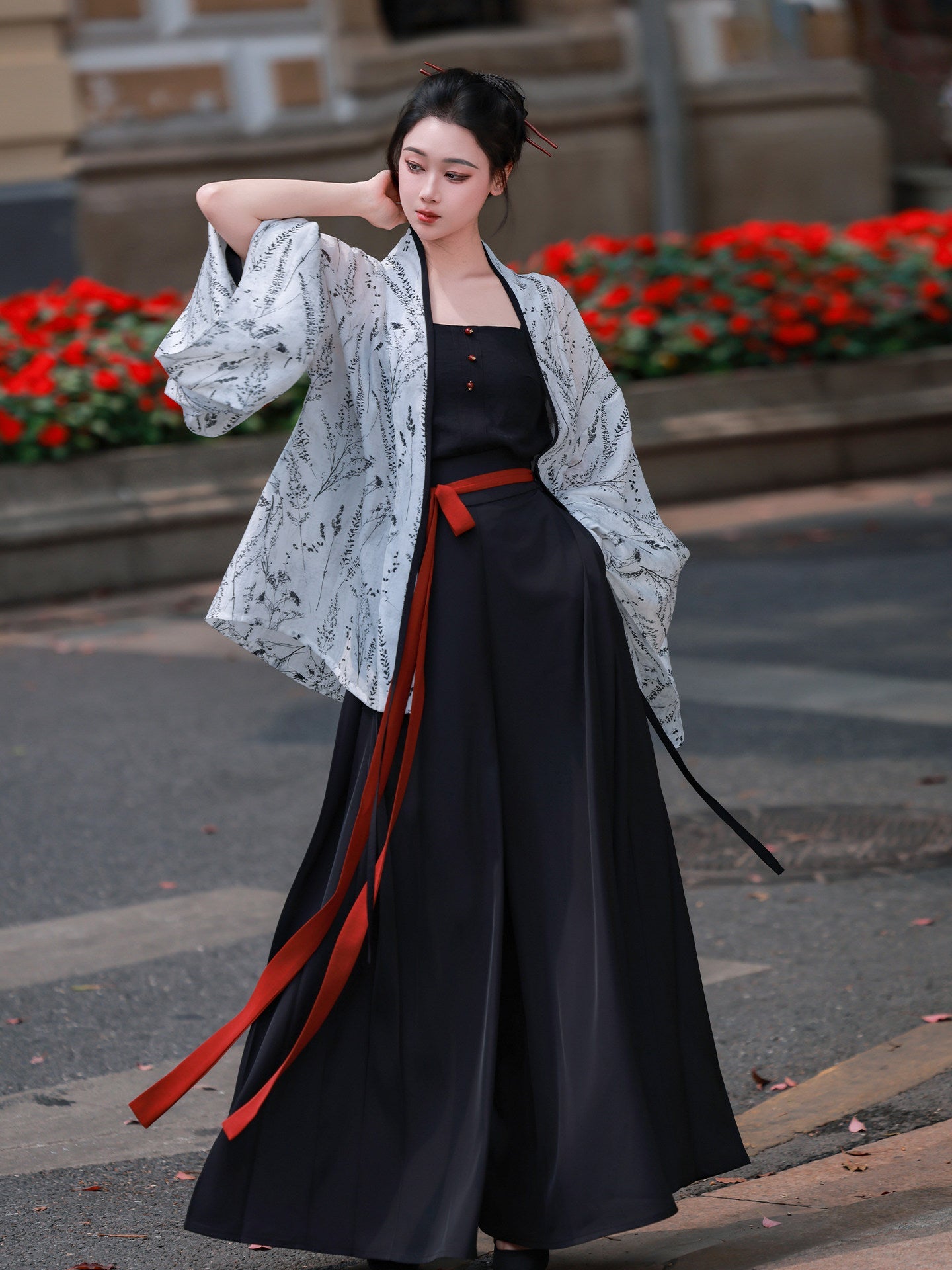 Xuan Mo | Modern Chinese Pleated Hanfu Set with Elastic Waist Song Style Pants