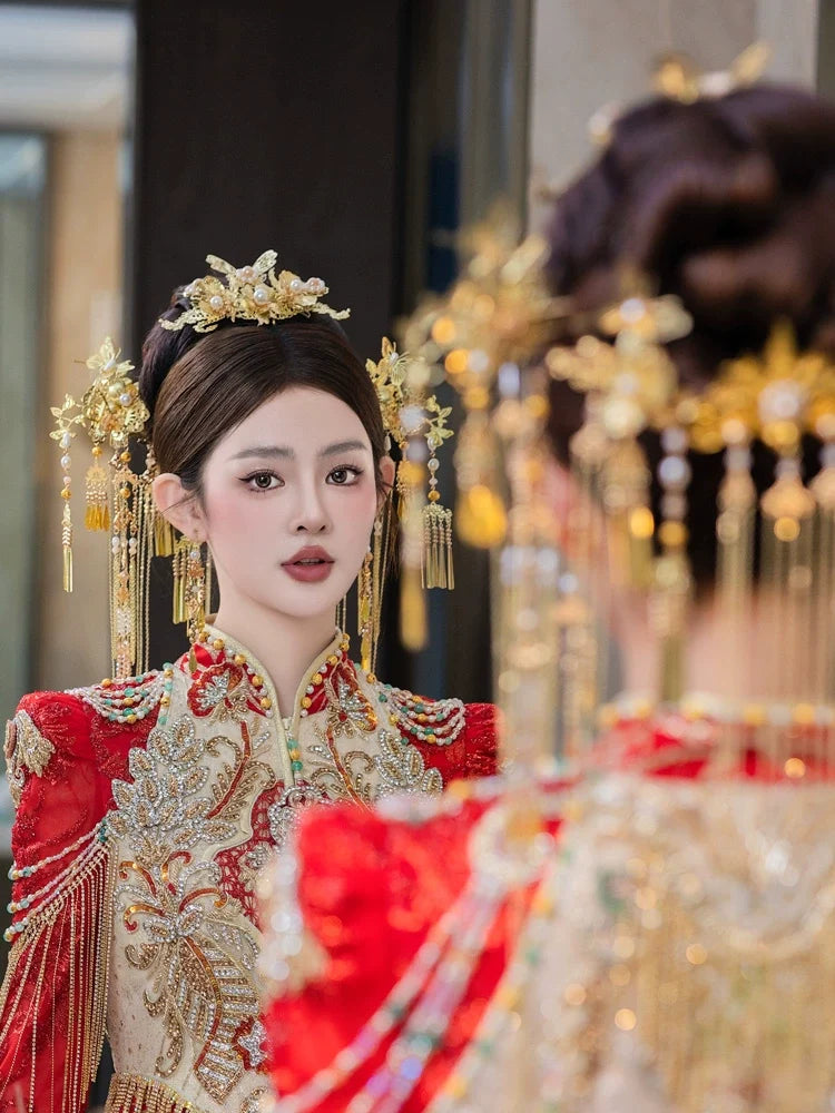 Golden Butterfly - Tassel Bridal Hairpin Traditional Chinese Wedding Headpiece for Xiuhe Dress