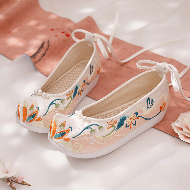 South Lily | Embroidered Shoes(南湘)