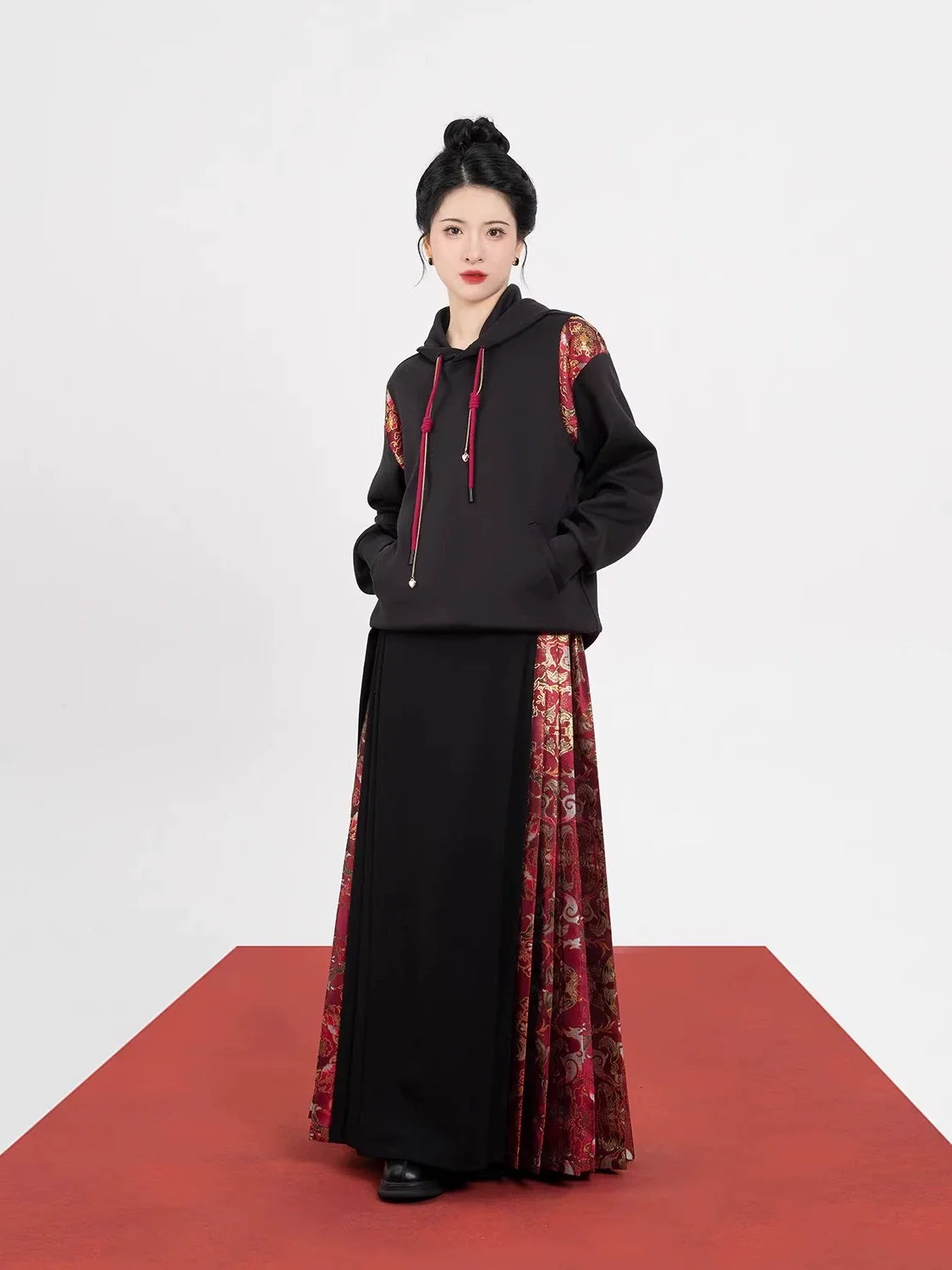 New Chinese Style Chinese Festivals Set Red Hooded Sweatshirt & Mamianqun - Such Deer 如芒在鹿 (Preorder)