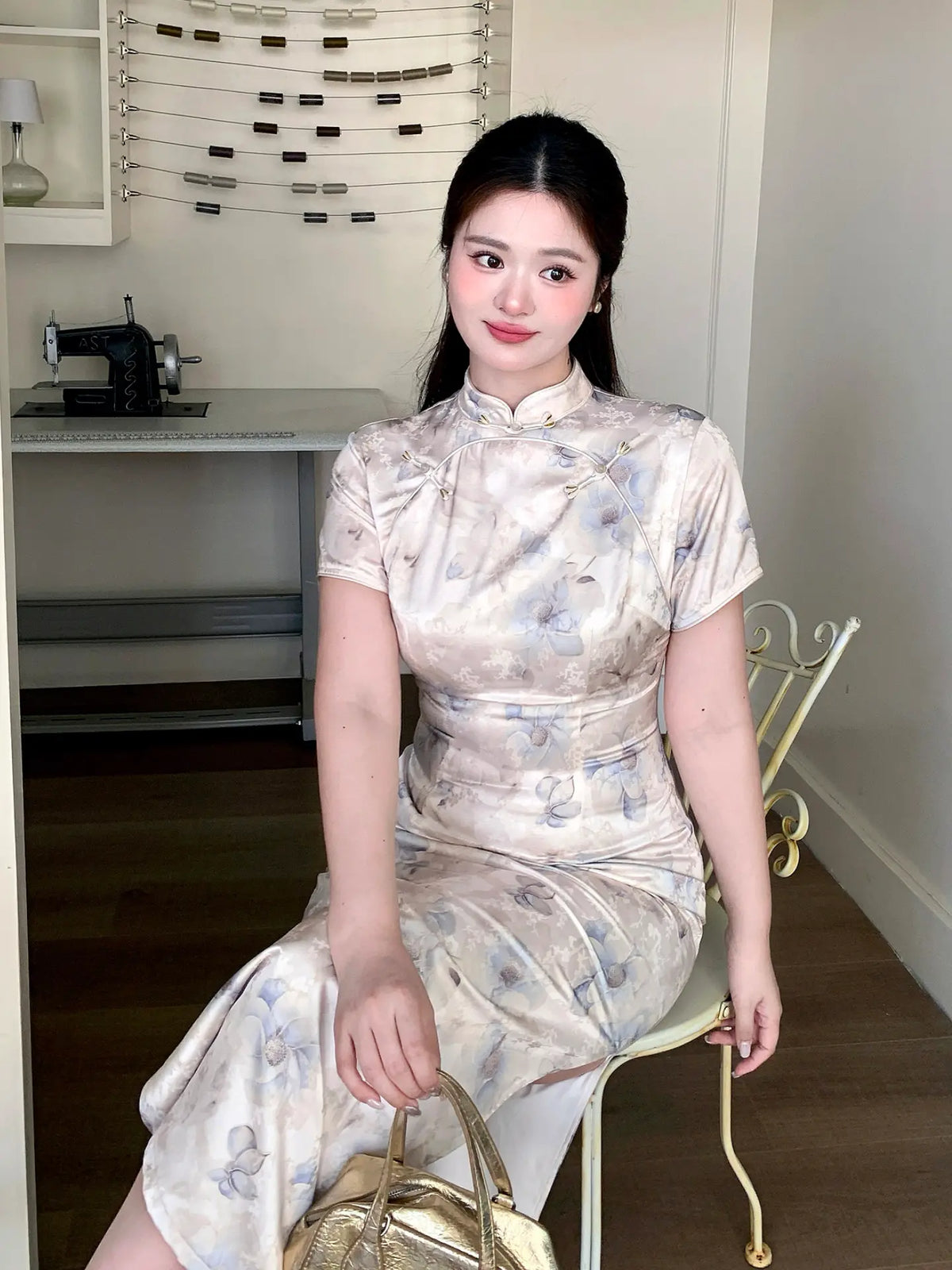 Retro Plus Size Champagne & Soft Blue Floral Jacquard Qipao