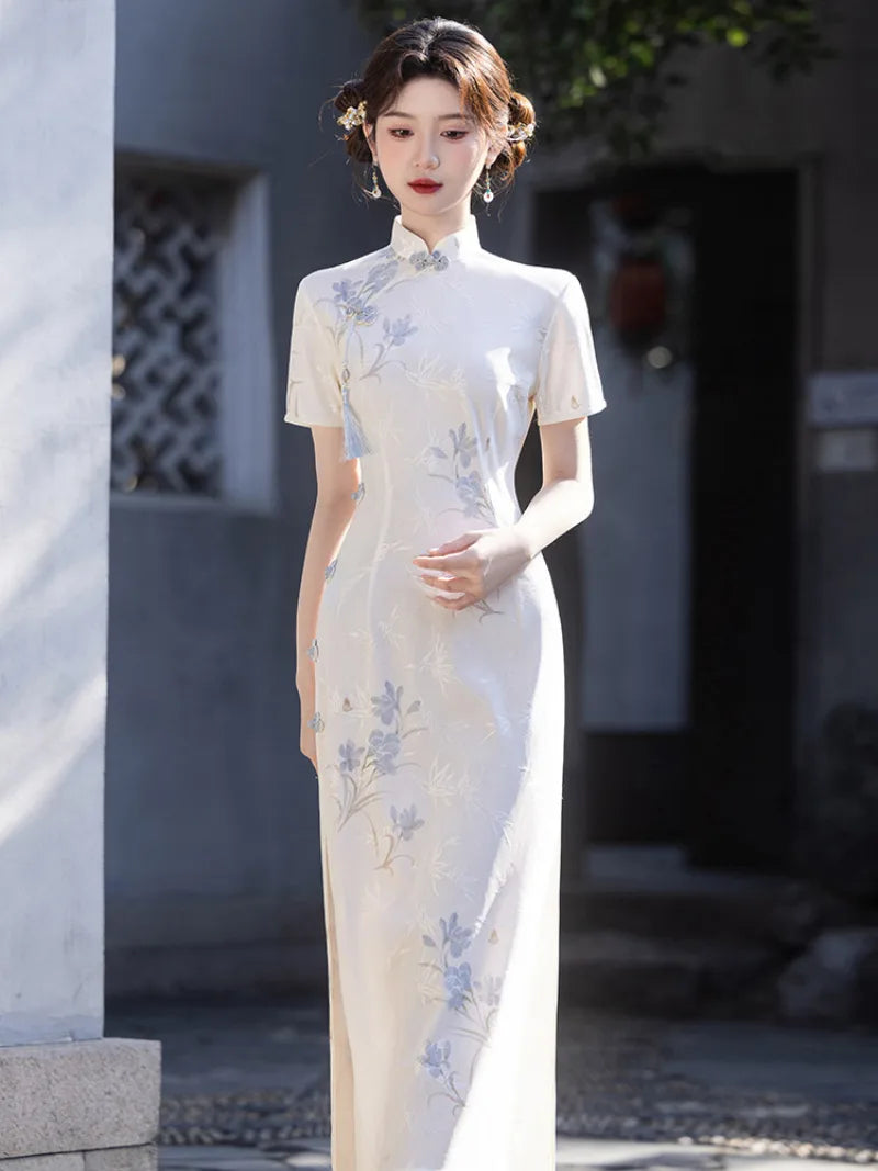 White Qipao Dress with modern Chinese style, stand collar and elegant slim silhouette