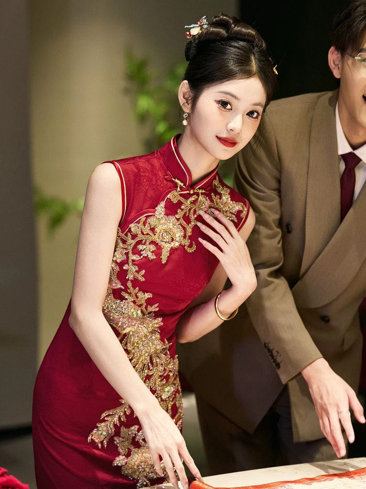 Peacock Embroidery, Wedding red midi Cheongsam
