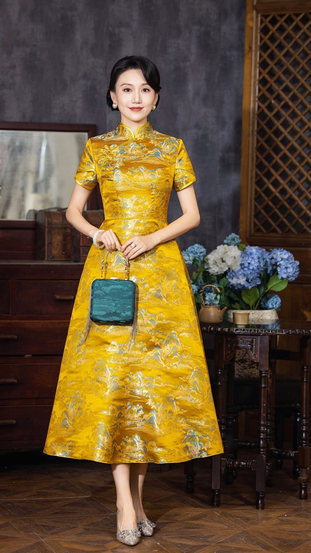 Exclusive designer collection,Thousands Miles of Mountains and Rivers midi cheongsam
