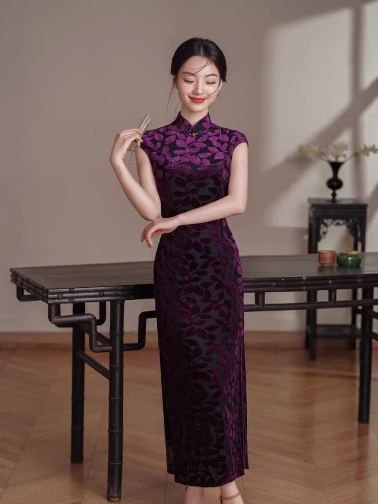 Stella velvet midi Cheongsam