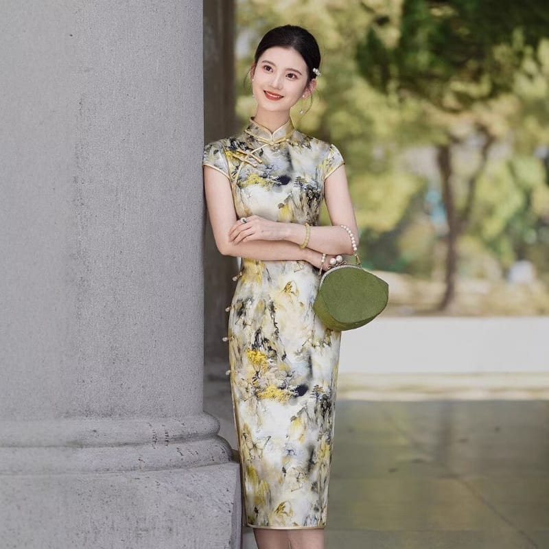 Luxury Landscape Ink Print 19 Momme Mulberry Silk Midi Cheongsam