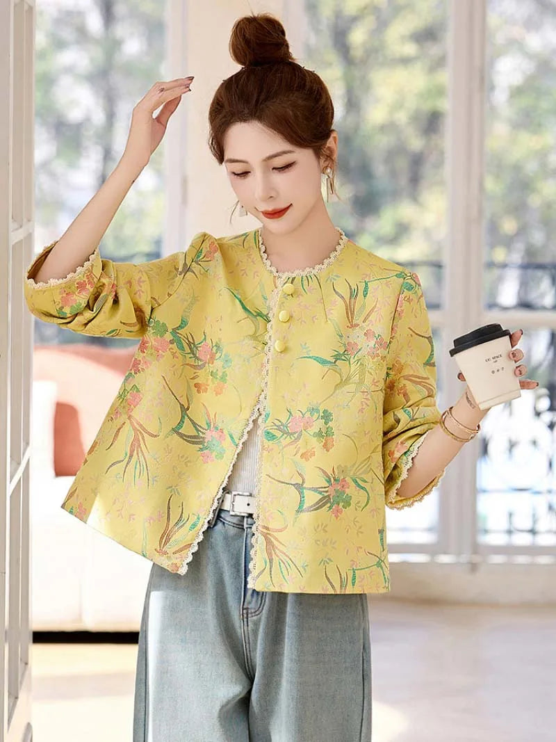 Elegant modern Tang suit short jacket for women featuring jacquard fabric and refined Chinese style