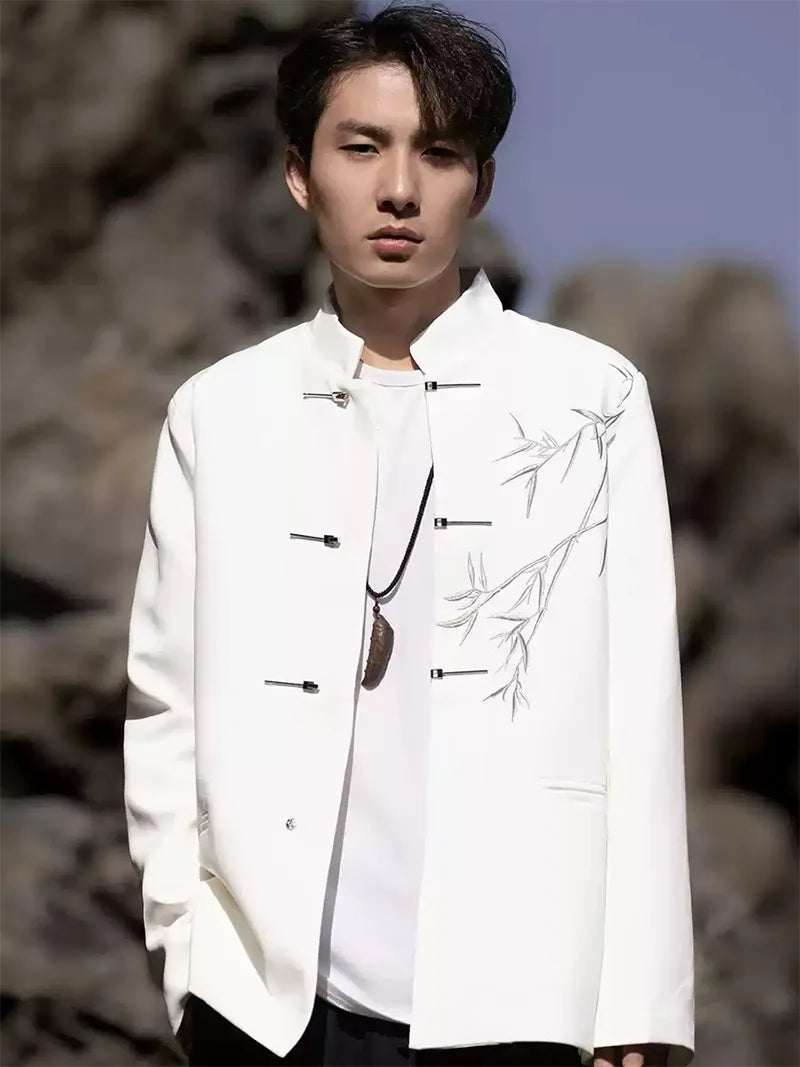 Chinese Style Tang Suit men’s jacket with traditional frog buttons and relaxed modern design