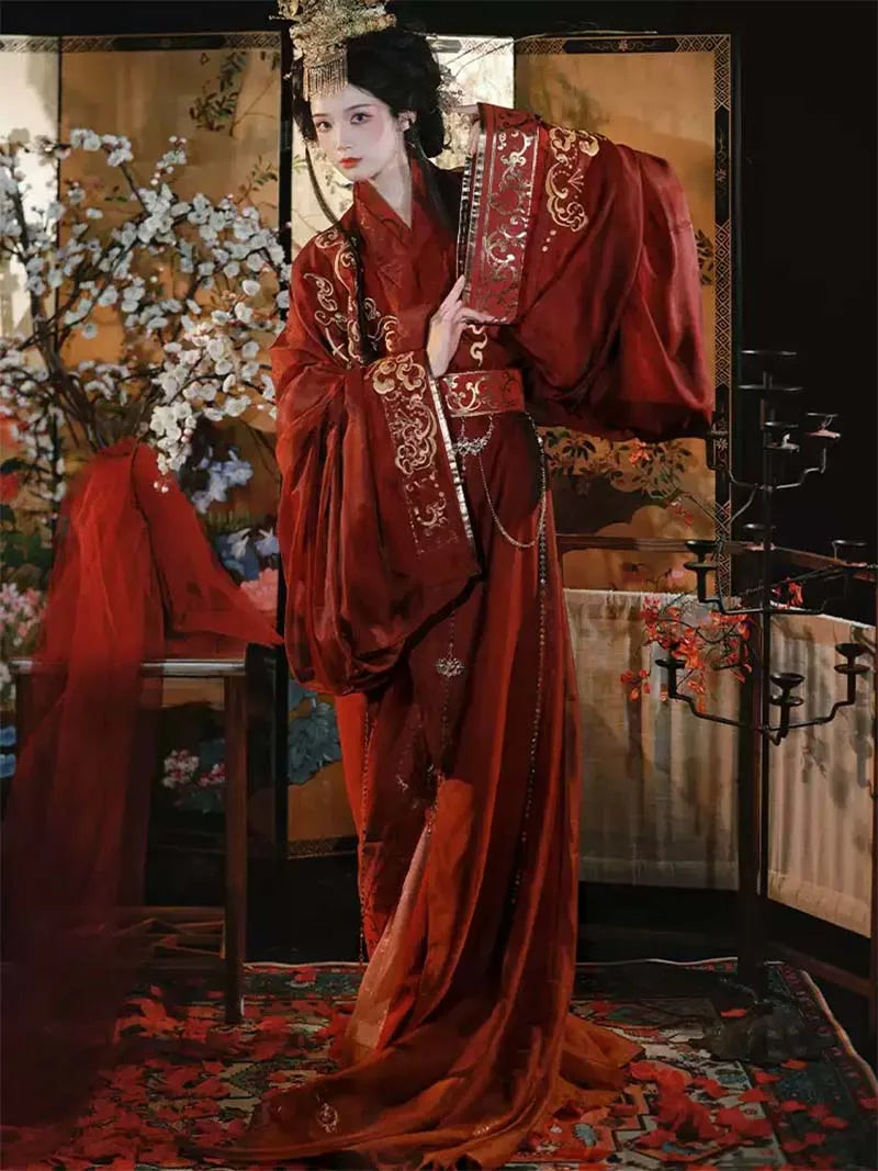 women’s Hanfu inspired by Warring States robe design, featuring straight hem style for elegant spring and summer outfits