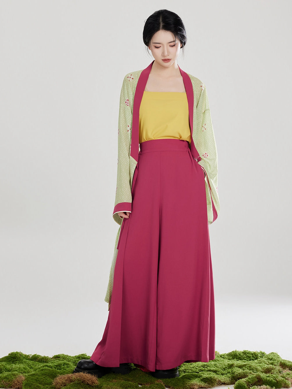 Chinese-Inspired Palazzo Pants Set with Printed Outer Robe – 3 Pieces