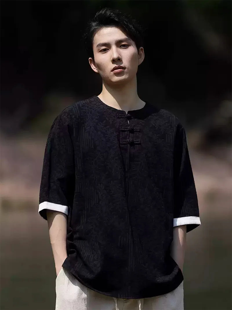 Traditional Tang Suit men’s linen short-sleeve shirt with round collar and contrast cuffs, modern Chinese style