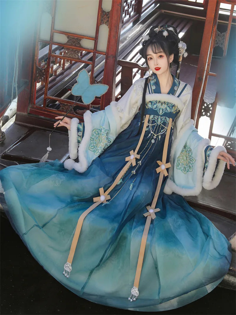 Types of hanfu featuring Tang-style chest-high dress with elegant winter cloak