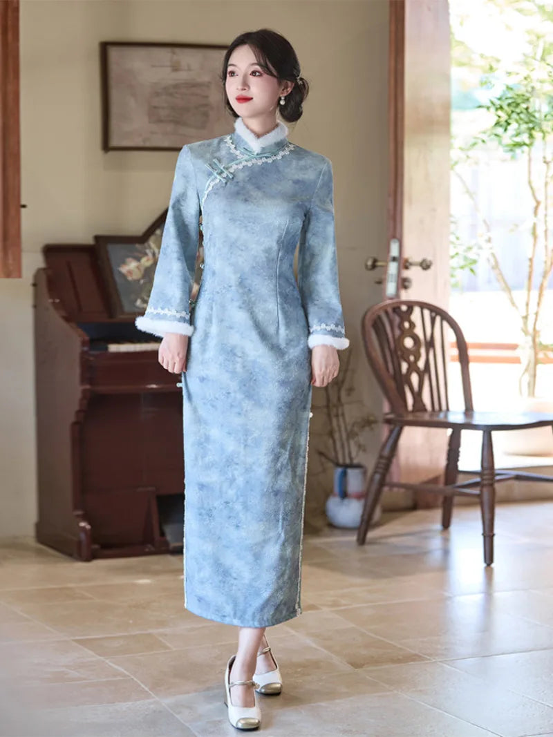Purple velvet qipao winter dress with thick lining and long sleeves for warm elegant wear