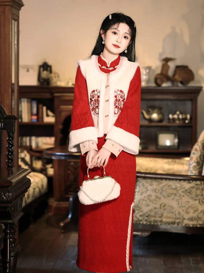 Warm Chinese qipao winter red set with thickened vest design and elegant waist-slimming cut for festive wear