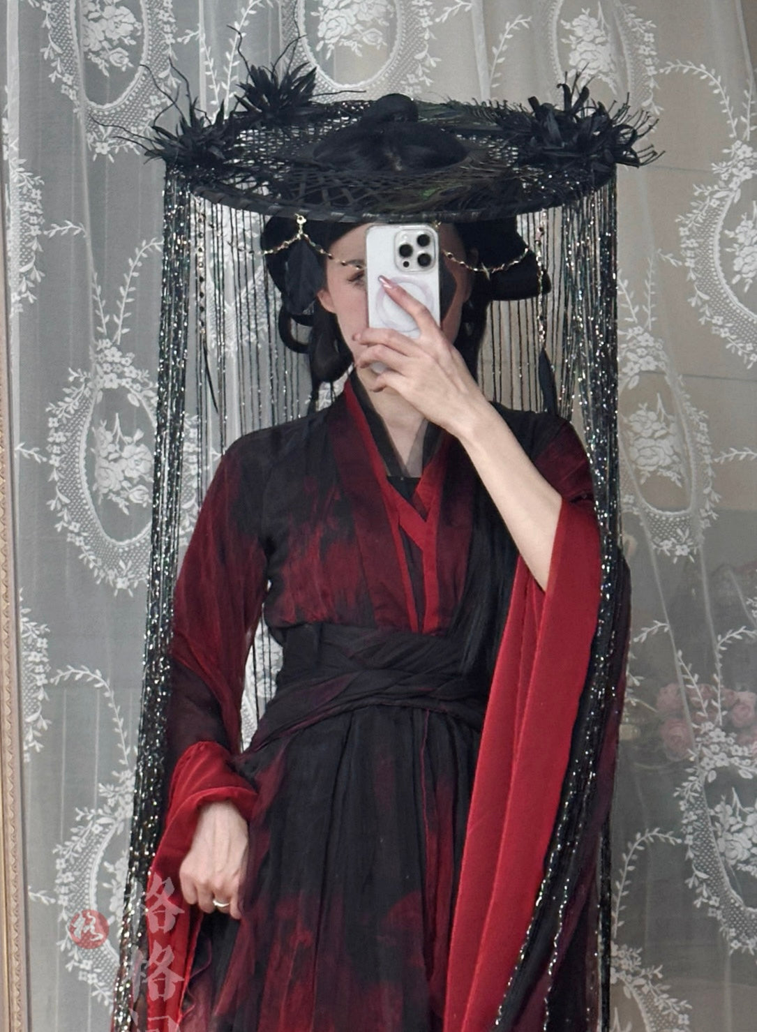 Dark Peacock Bamboo Veil Hat (斗笠)