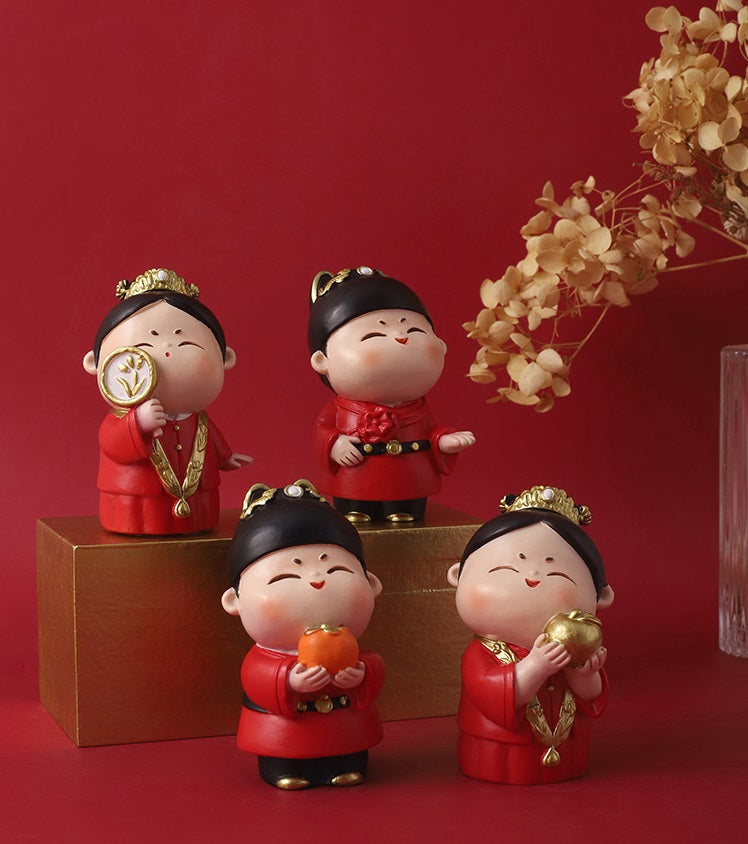 Chinese  Red Bride & Groom Wedding  figurines / Cake Toppers Set