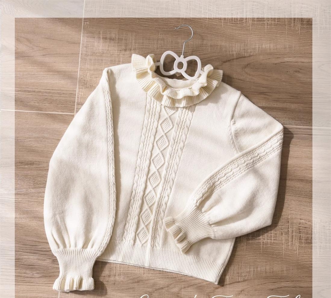 Green Fairy Tale - Classic Lolita Sweater Round Collar Winter Lolita Innerwear