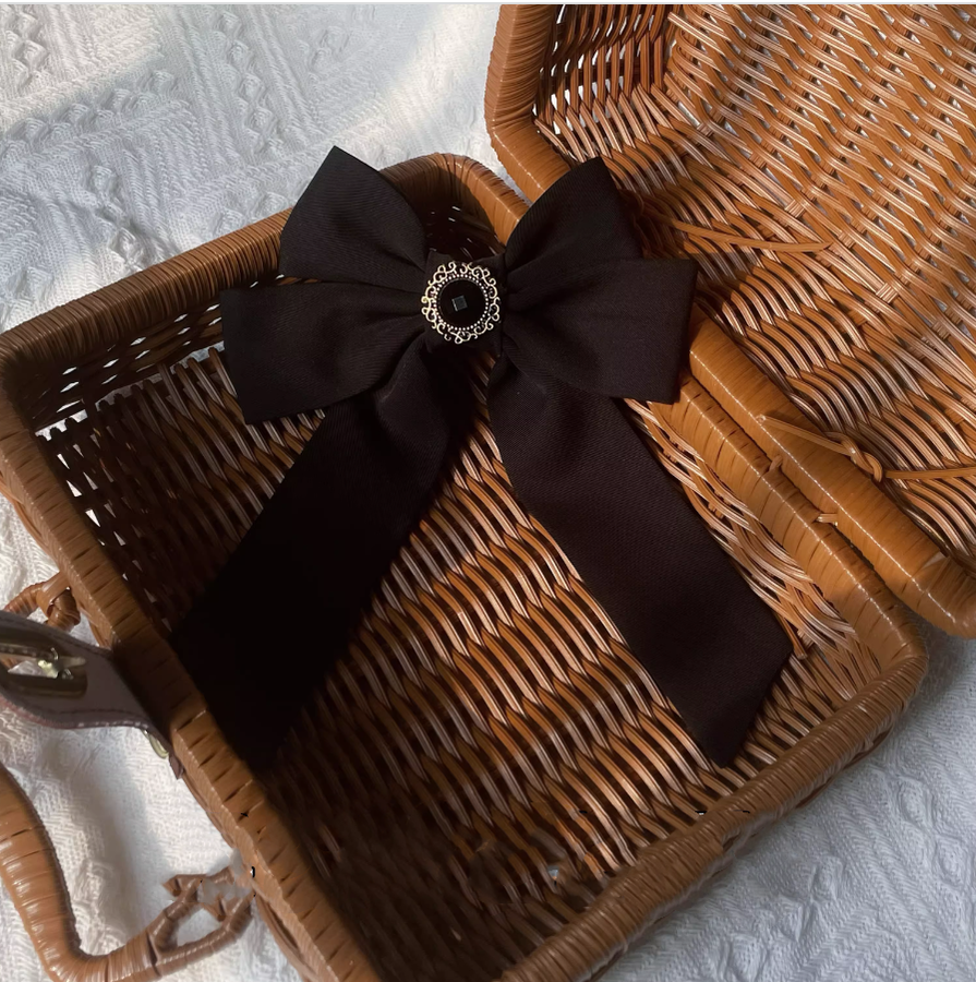 Worthy Girl - Lolita Bow Clip and Black Top Hat