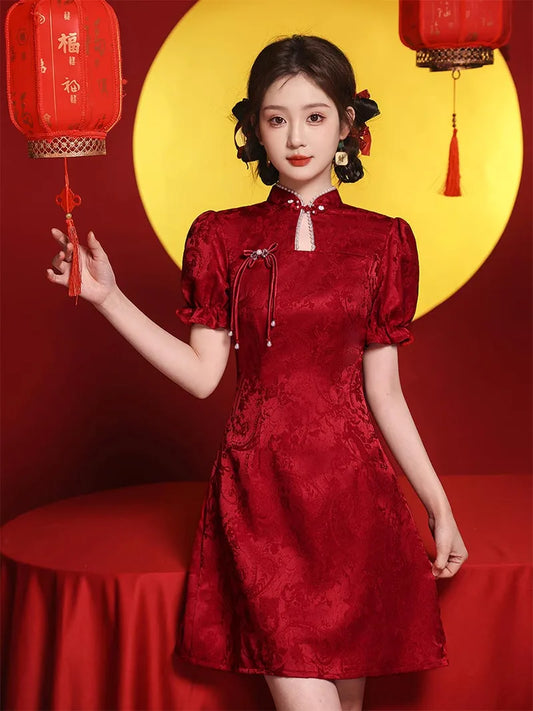 2025 modern red qipao short dress for weddings and engagements
