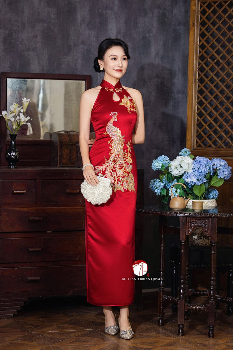 Aslinhanfu qipao Exclusive designer collection, peacock embroidery, halter long Qipao