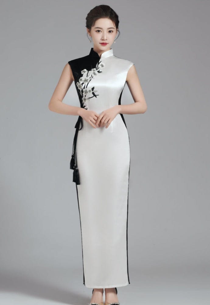 Aslinhanfu qipao Floral embroidery, high end, black with white long Qipao