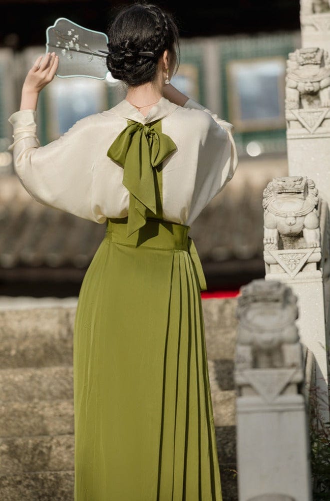 Aslinhanfu New Chinese style ( 新中式 ), beige and green long Hanfu Mamianqun