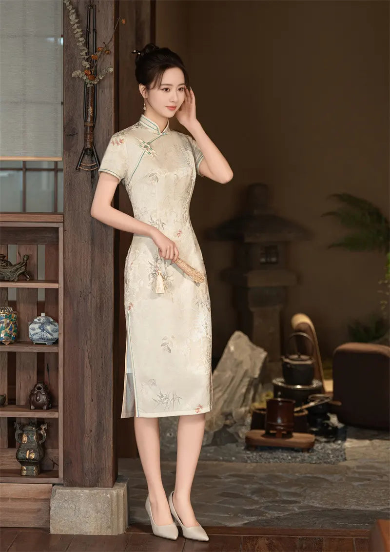 Vintage Short Sleeve Midi Foral Qipao Dress