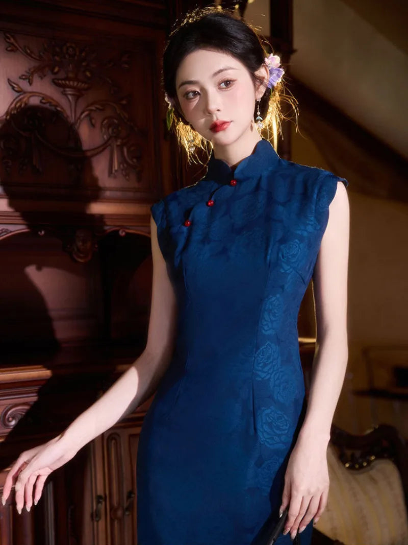 Blue Cheongsam Dress inspired by classic Republic-era Chinese fashion