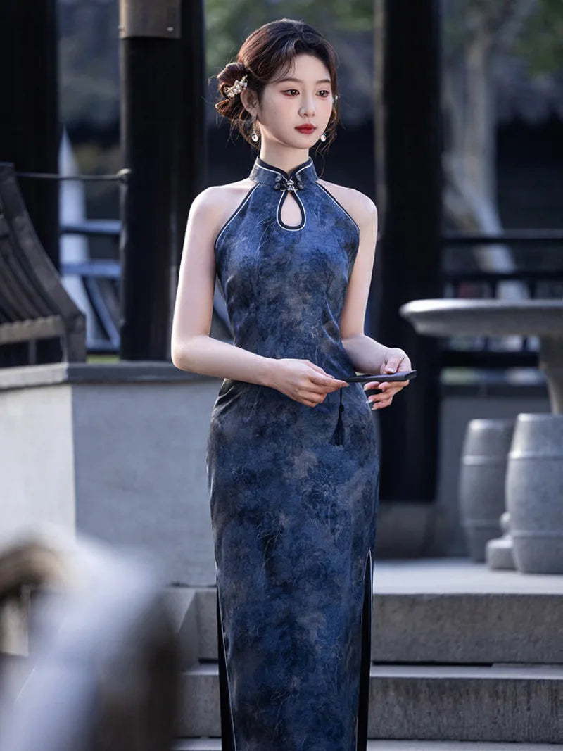 Blue Qipao Dress with halter neck and slim fit design, elegant Chinese style summer cheongsam