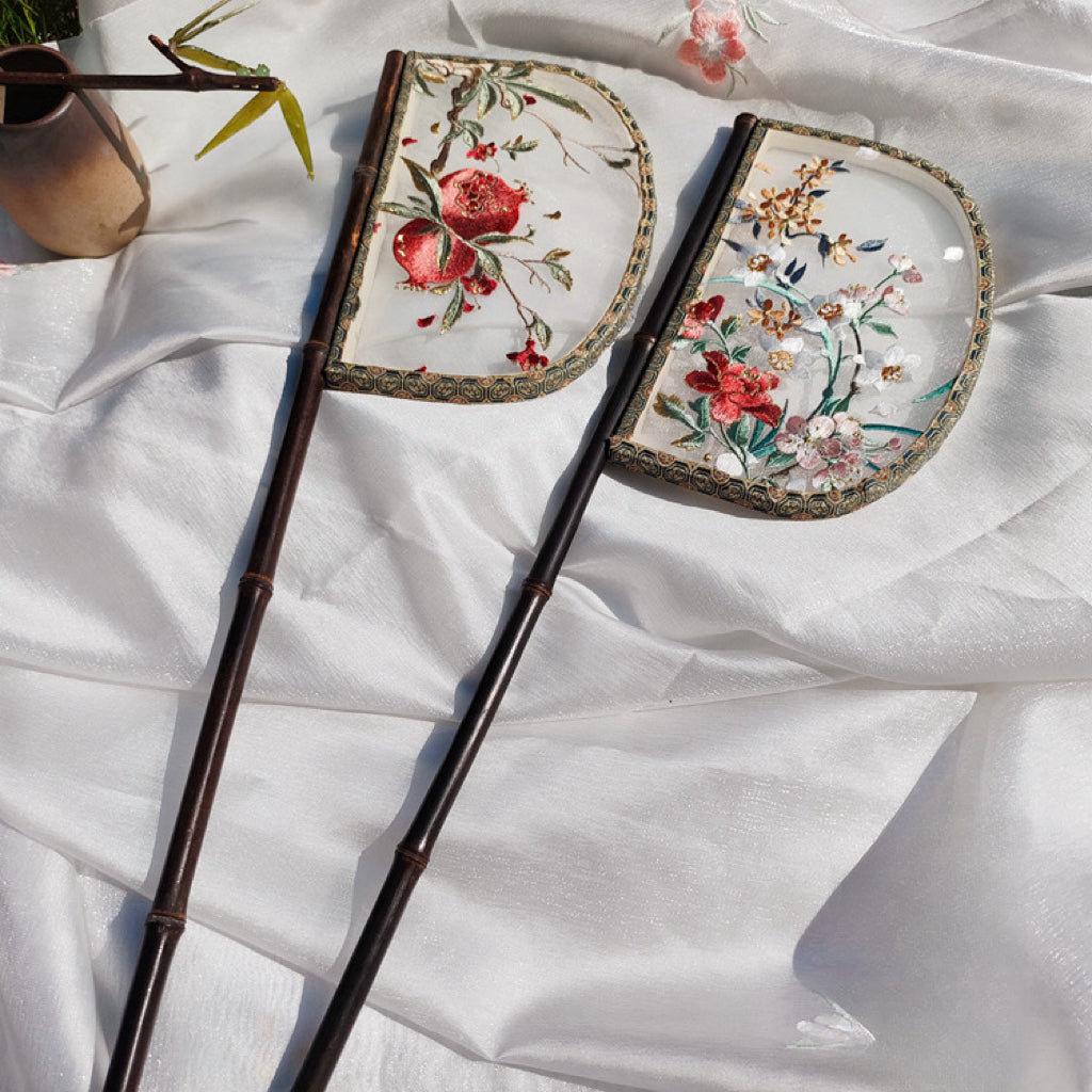 Bloom Warring States Knife-Shaped Hand Fan