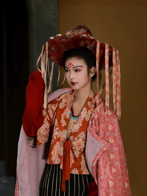 Historical Tang Dynasty Veil Hat (帷帽)
