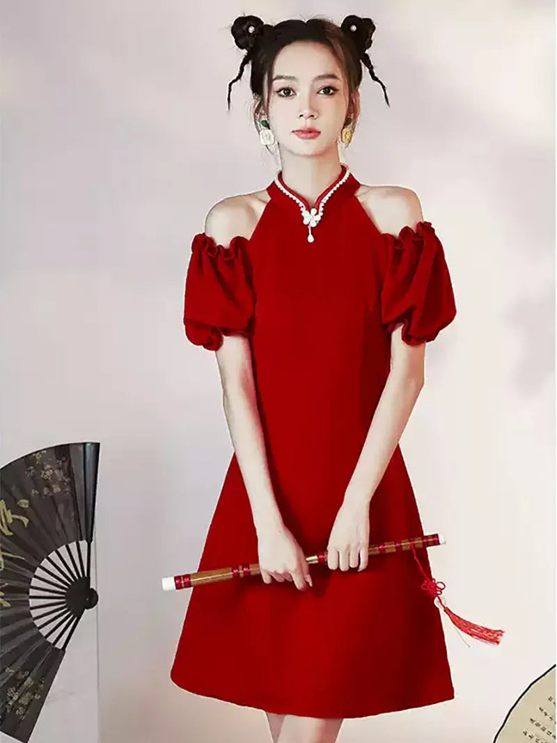 Halter Qipao red Chinese cheongsam for brides and festive occasions