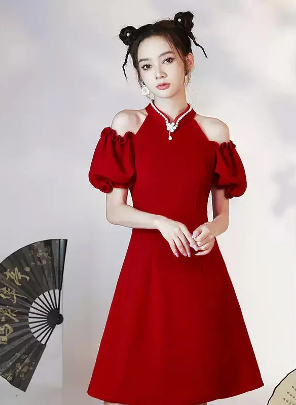 Halter Qipao red Chinese cheongsam for brides and festive occasions