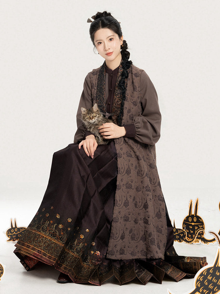Reversible Bijia Vest & Jacquard Mamian Skirt Set