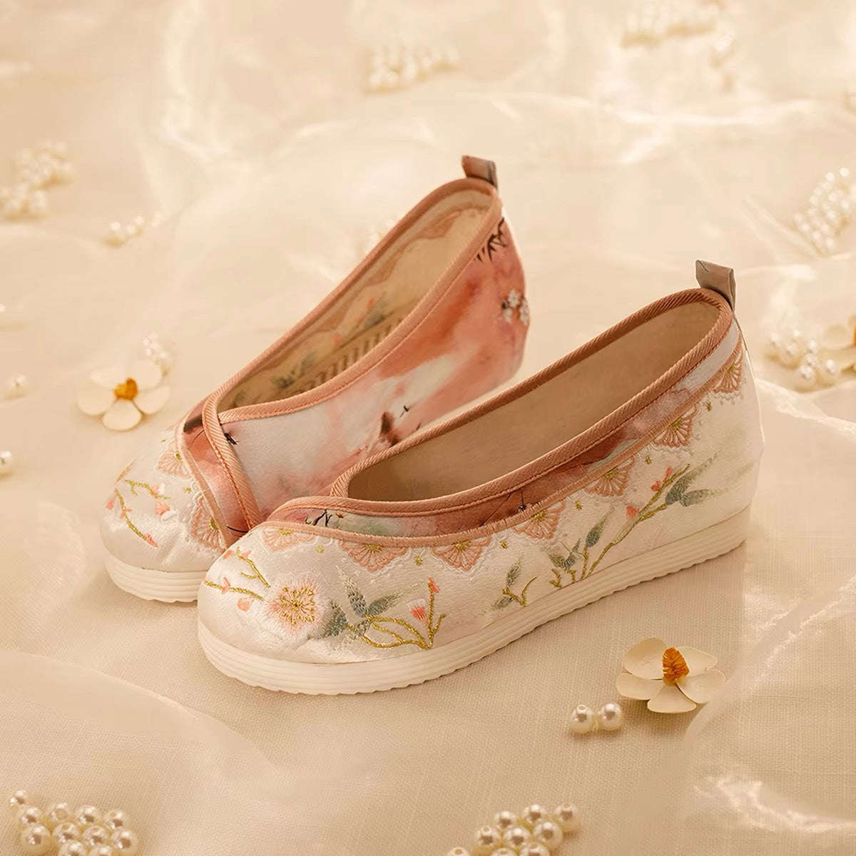 Nanzhi Traditional Chinese Hanfu Shoes