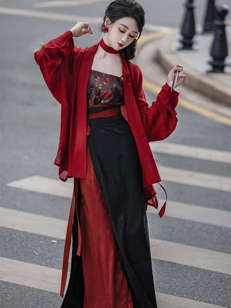 Modern Style Hanfu  red-black Song-style blouse with airplane sleeves and swirling skirt