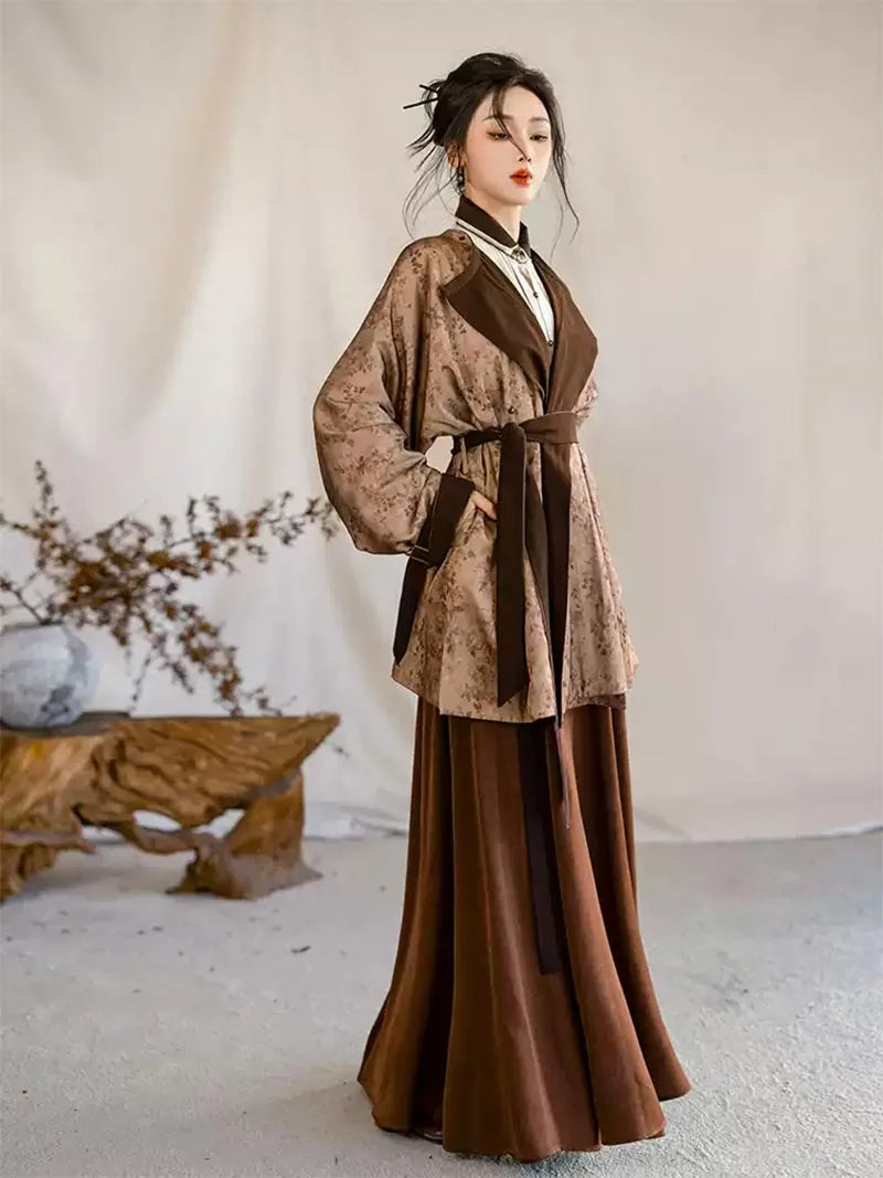 Modernized Hanfu reversible Tang-style round collar robe in Maillard tones with stand collar, chic daily winter wear