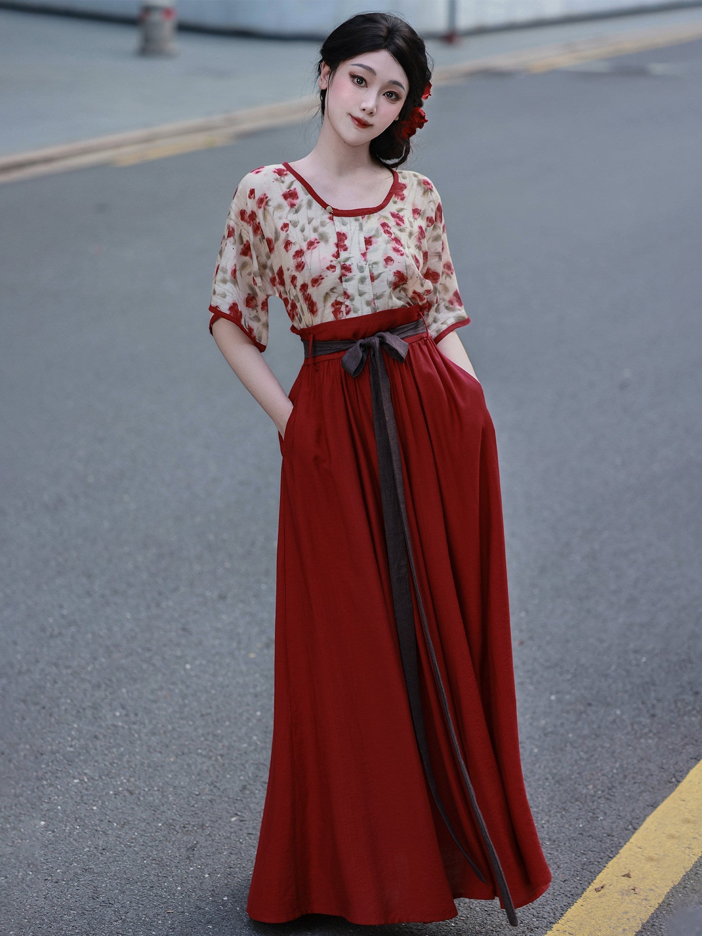 Tang Dynasty Modern Hanfu Beizi Top and Elastic Skirt - Rose Iced Tea 玫瑰冰茶 (Preorder)