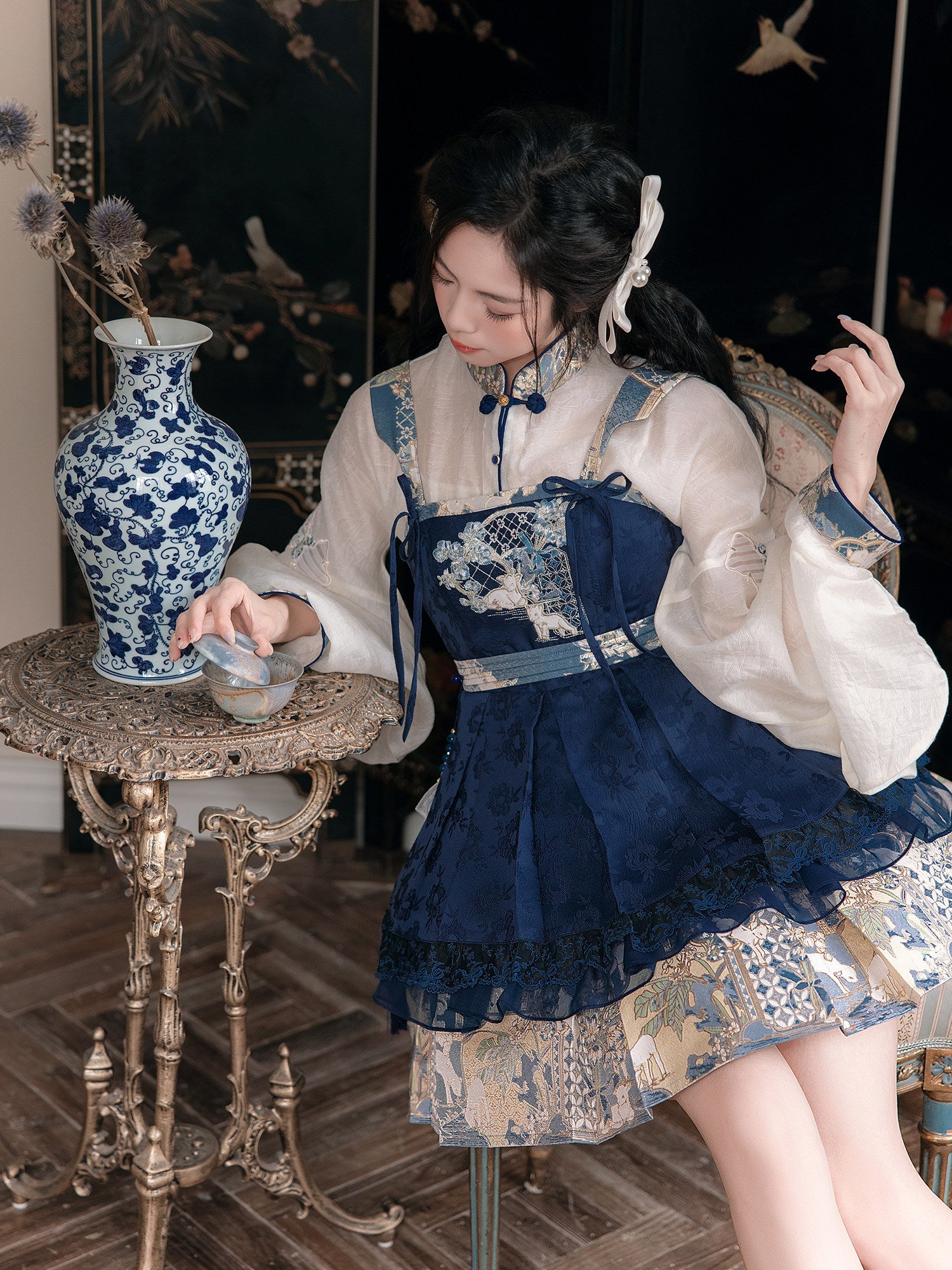 New Chinese Style Pipa Sleeve Top and Fluffy Dress - Bogu Sheep 博古咩咩