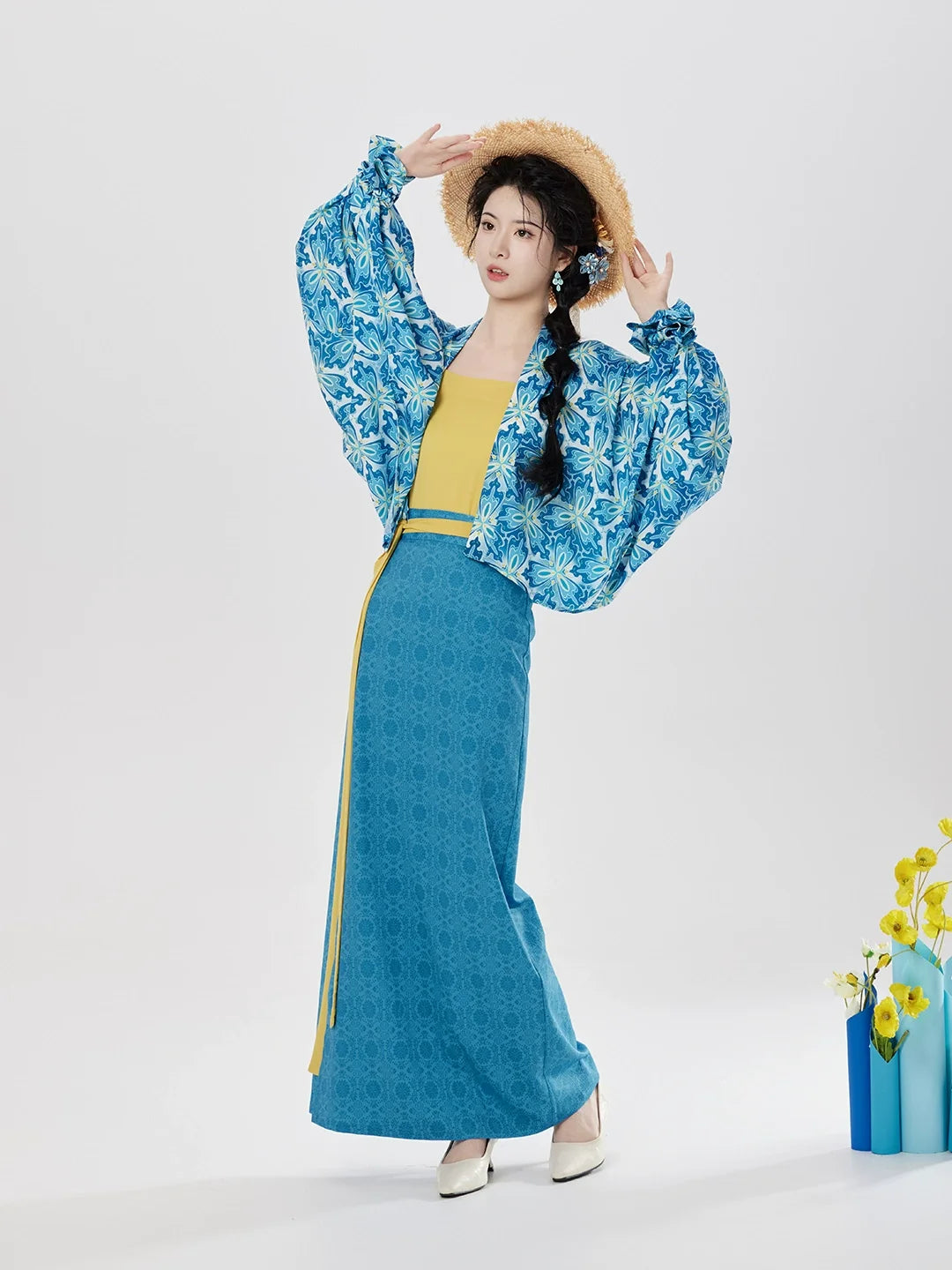 Song Dynasty Modern Hanfu Set with Famen Temple Beizi and Spiral Skirt - Coconut Wind Forest 椰风林 (Preorder)
