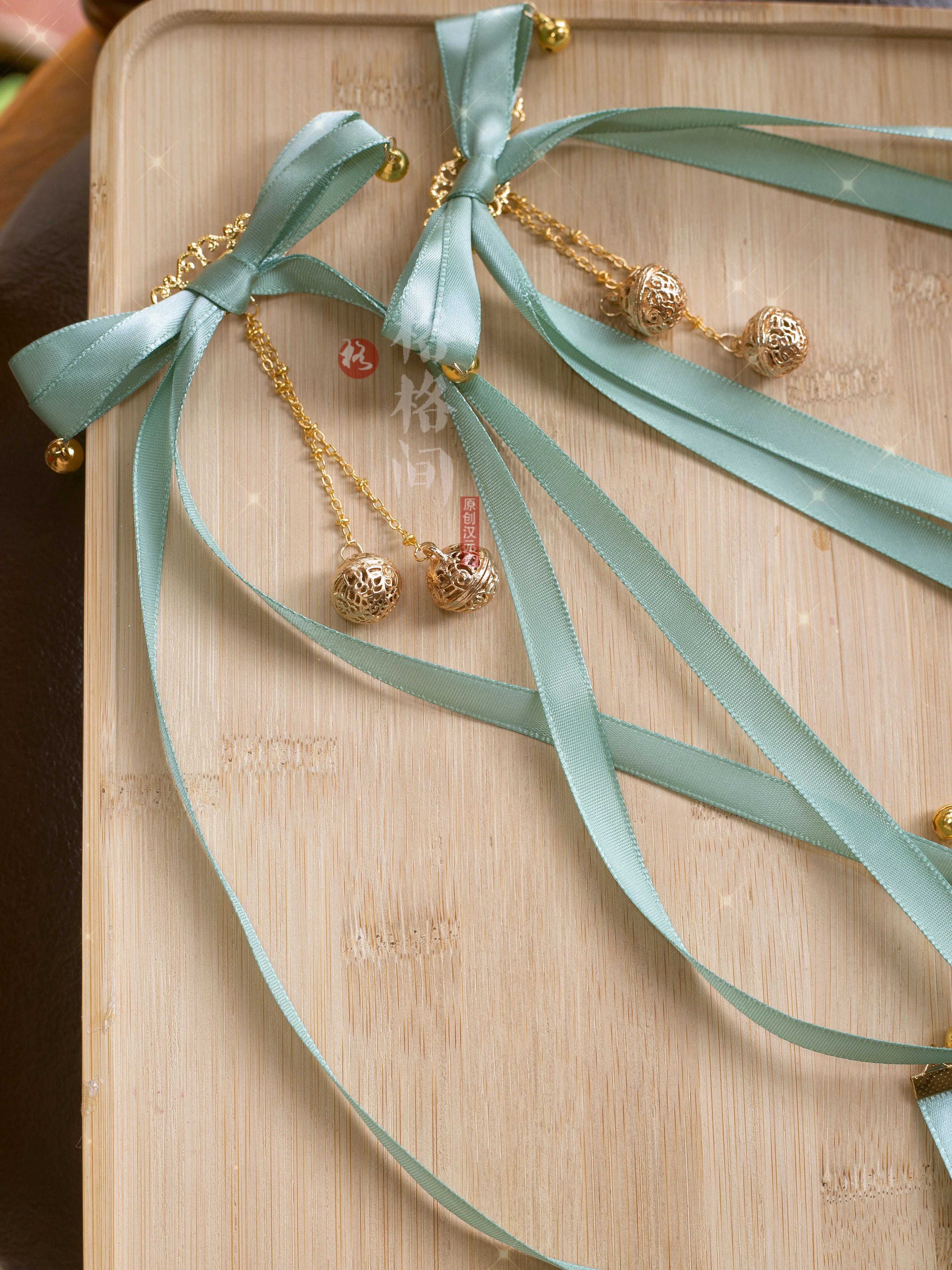 Hair Clips: Mint Peony