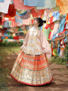 Ming Dynasty Pastel Orange Pipa Sleeve Top & Mamian Skirt | Yun Dynasty Capital 云朝玉京